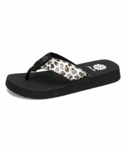 Brand new π Yellow Box π Shoes Black & Silver Fontini Leopard Glitter π©΄ Sandal - π© Women π